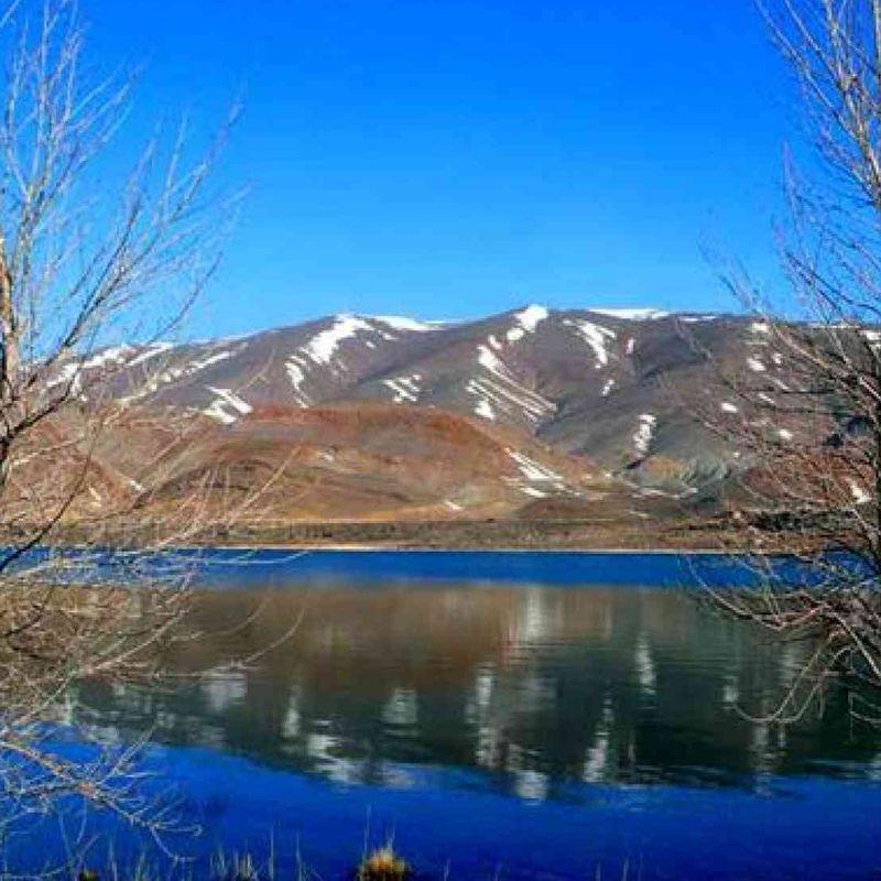 Le légendaire lac Isli et Tislit